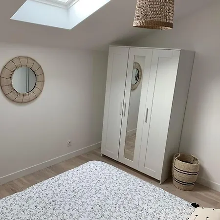 Petite Maison De Charme A 10 Minutes De ! Ferienhaus Montévrain