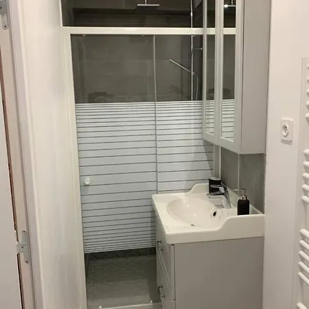 Petite Maison De Charme A 10 Minutes De ! * Montévrain